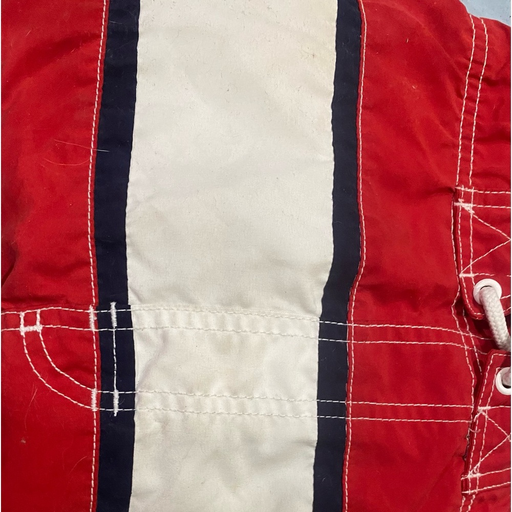Men’s shorts and shirt lot.  Waist size 32 and 36 and xl shirt Preowned